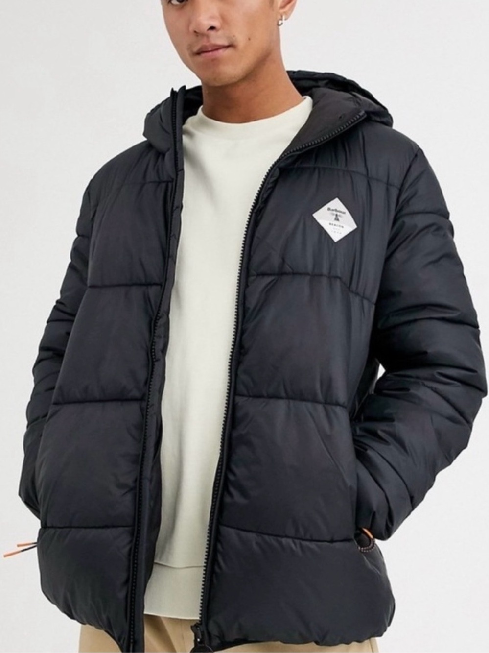Barbour Beacon Ross diamond logo puffer jacket in black size medium